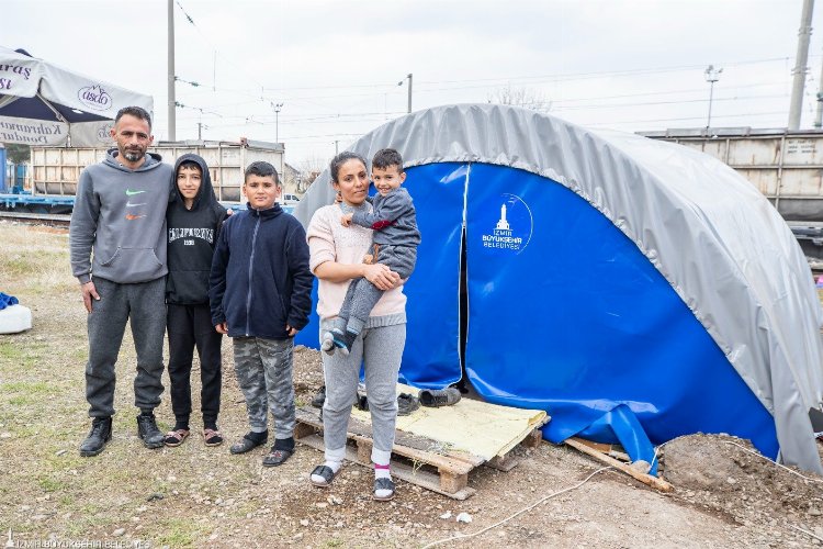 Kahramanmaraş’ta 142 sobalı çadır kuruldu