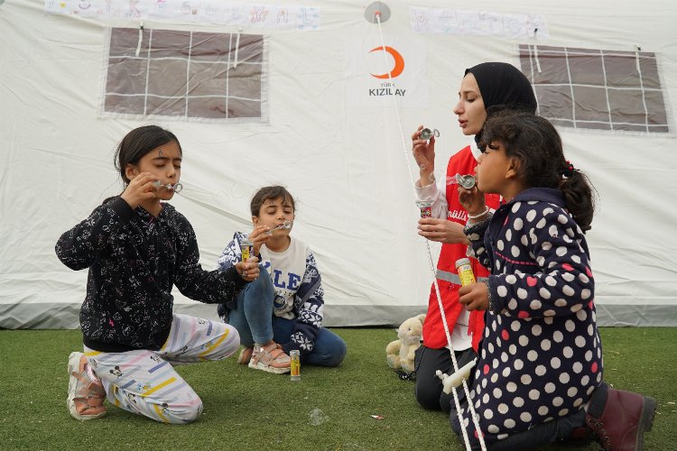 Kızılay’dan afetzedelere psikososyal destek