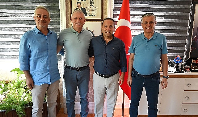 Kemer Belediyesi Tekirova Mahalle Sorumlusu Barış emekliliğe ayrıldı