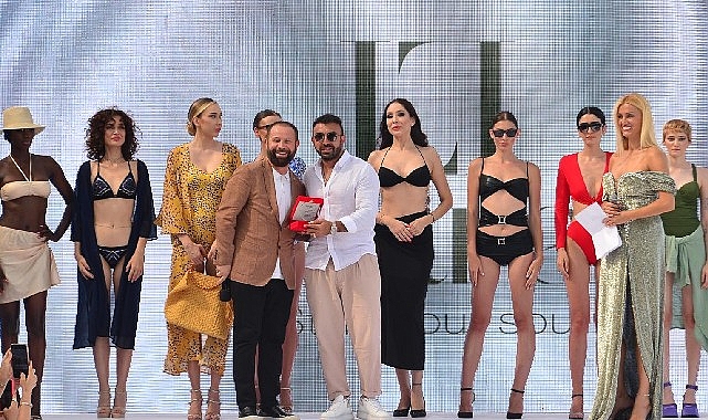 Türk Tasarımcılar “Fashion and Music Show" da Buluştu