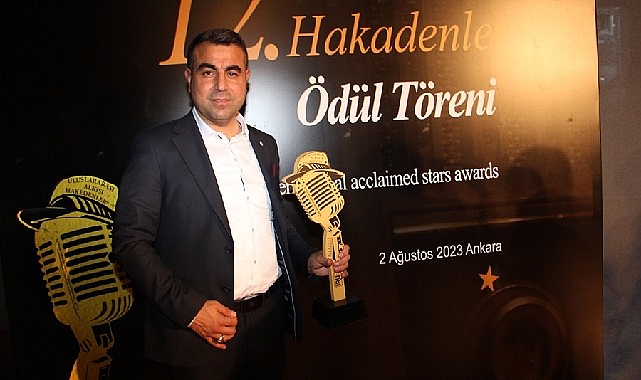 Erkan Çam'a Alkışı Hakedenler Ödülü